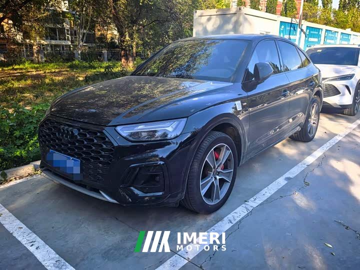 Audi Q5L Sportback 40 TFSI Luxury - ავტომობილი ჩინეთიდან