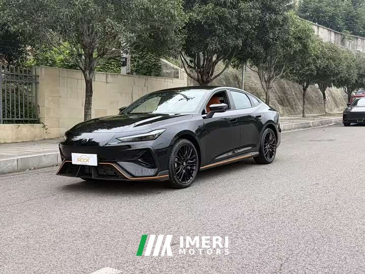 Changan UNI-V 1.5T 500Bar Luxury Sport Edition
