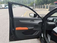 Changan UNI-V 1.5T 500Bar Luxury Sport Edition - ფოტო 12