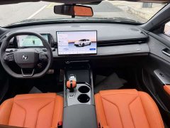 Changan UNI-V 1.5T 500Bar Luxury Sport Edition - ფოტო 19