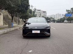 Changan UNI-V 1.5T 500Bar Luxury Sport Edition - ფოტო 2