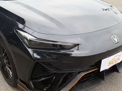 Changan UNI-V 1.5T 500Bar Luxury Sport Edition - ფოტო 4