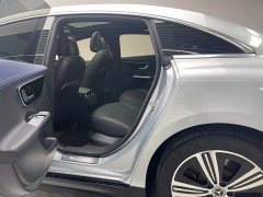 Mercedes-Benz EQE 2022 350 Luxury - ფოტო 17