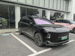 NIO ES8 Six-Seat Executive Signature Edition - ფოტო 3