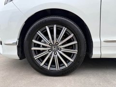 Honda Odyssey 2.0L e:HEV Luxury - ფოტო 15