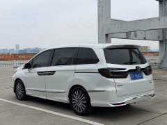 Honda Odyssey 2.0L e:HEV Luxury - ფოტო 5