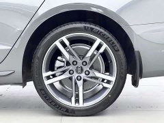 Audi A4L 2022 40 TFSI Luxury Dynamic - ფოტო 11