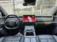Voyah Lantu Zhiyin Long-Range Smart Comfort Edition - ფოტო 12