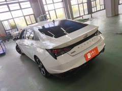 Hyundai Elantra 2021 1.5L CVT GLX Elite - ფოტო 3