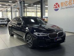 BMW 5 Series 530Li Luxury M Sport Package - ფოტო 3