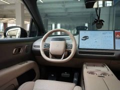 Li Auto i6 2025 Two-Wheel Drive Standard - ფოტო 8