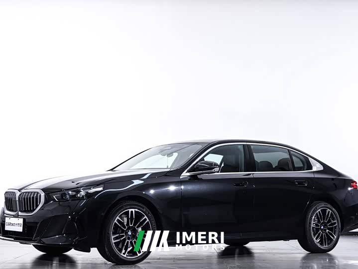 BMW 5 Series Facelift 530Li Premier M Sport Package - ავტომობილი ჩინეთიდან