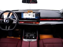 BMW 5 Series Facelift 530Li Premier M Sport Package - ფოტო 14