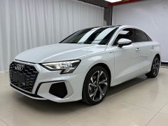 Audi A3 A3L Limousine 35 TFSI Fashion Sport - ფოტო 1