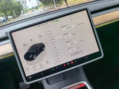Tesla Model Y Rear-Wheel Drive - ფოტო 14