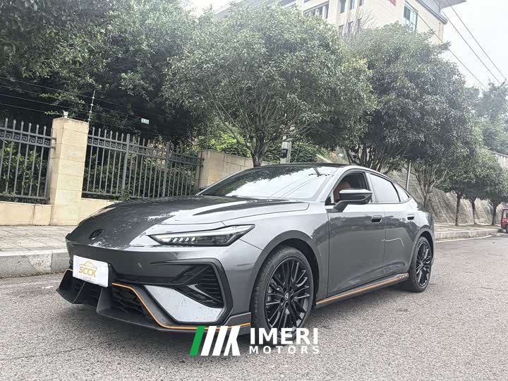 Changan UNI-V 1.5T 500Bar Luxury Sport Edition