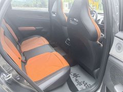 Changan UNI-V 1.5T 500Bar Luxury Sport Edition - ფოტო 16