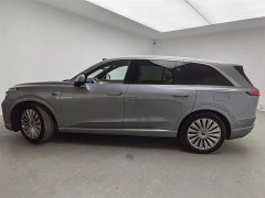 Nio Lerado L90 Ultra Six-Seater - ფოტო 16