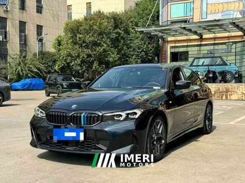 2025 BMW 3 Series 330i M Sport Night Edition Package - ავტომობილი ჩინეთიდან
