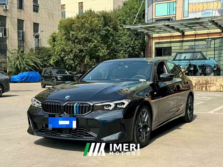 BMW 3 Series 330i M Sport Night Edition Package