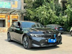 BMW 3 Series 330i M Sport Night Edition Package - ფოტო 3