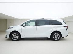 Toyota Sienna 2021 2.5L Hybrid Premium Edition - ფოტო 3