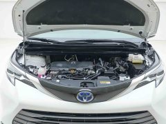 Toyota Sienna 2021 2.5L Hybrid Premium Edition - ფოტო 7