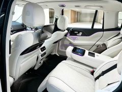 Mercedes-Benz GLS 450 4MATIC Fashion - ფოტო 3