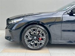 BMW 5 Series 2025 530Li Luxury M Sport Package - ფოტო 5