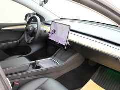 Tesla Model Y Standard Range RWD - ფოტო 16