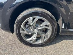 FAW Red Flag HS3 PHEV 117km Dynamic Edition - ფოტო 13