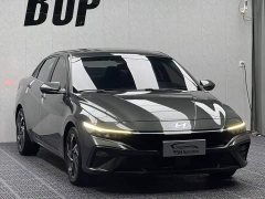 Hyundai Elantra 1.5L CVT GLX Elite - ფოტო 3