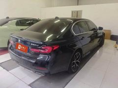 BMW 5 Series 530Li Luxury M Sport Package - ფოტო 3