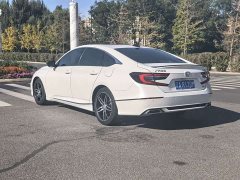 Honda Accord 260TURBO Phantom Night Premium Edition - ფოტო 16