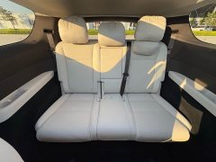 Li Auto Li Xiang MEGA 2024 Ultra - ფოტო 15