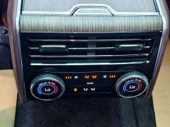 Land Rover Range Rover 3.0 L6 400PS Genesis Extended Wheelbase - ფოტო 11