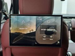 Land Rover Range Rover 3.0 L6 400PS Genesis Extended Wheelbase - ფოტო 12