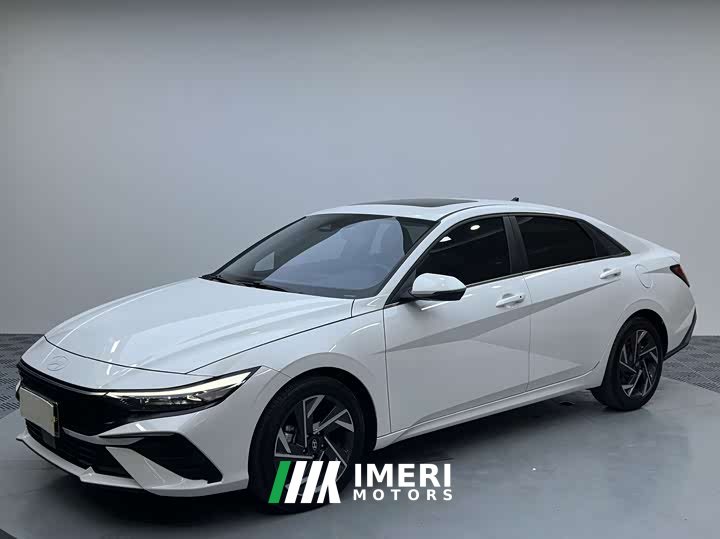 Hyundai Elantra 1.5L CVT Luxury