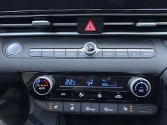 Hyundai Elantra 2023 1.5L CVT Luxury - ფოტო 13