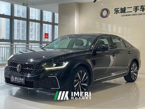 2022 Volkswagen Passat 330TSI Starry Sky Luxury Edition
