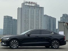 Volvo S60 B4 Smart Luxury Edition - ფოტო 4