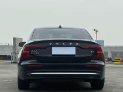 Volvo S60 B4 Smart Luxury Edition - ფოტო 8