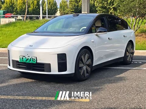 2025 Li Auto i6 Four-Wheel Drive Standard Edition - ავტომობილი ჩინეთიდან