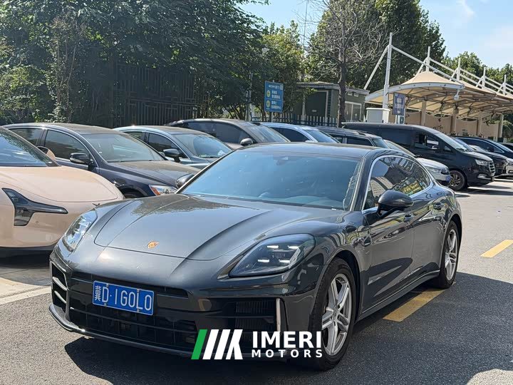 Porsche 2024 Panamera Executive Extended Wheelbase 2.9T - ავტომობილი ჩინეთიდან