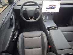 Tesla Model Y Long Range All-Wheel Drive - ფოტო 4