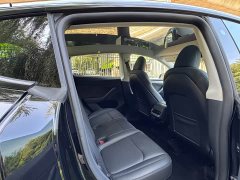 Tesla Model Y Rear-Wheel Drive - ფოტო 7