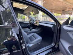 Tesla Model Y Rear-Wheel Drive - ფოტო 8