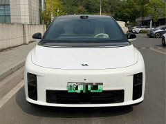 Li Auto i6 Two-wheel drive standard version - ფოტო 3