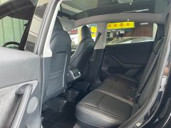 Tesla Model Y Long Range All-Wheel Drive - ფოტო 10