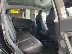 Tesla Model Y Long Range All-Wheel Drive - ფოტო 11